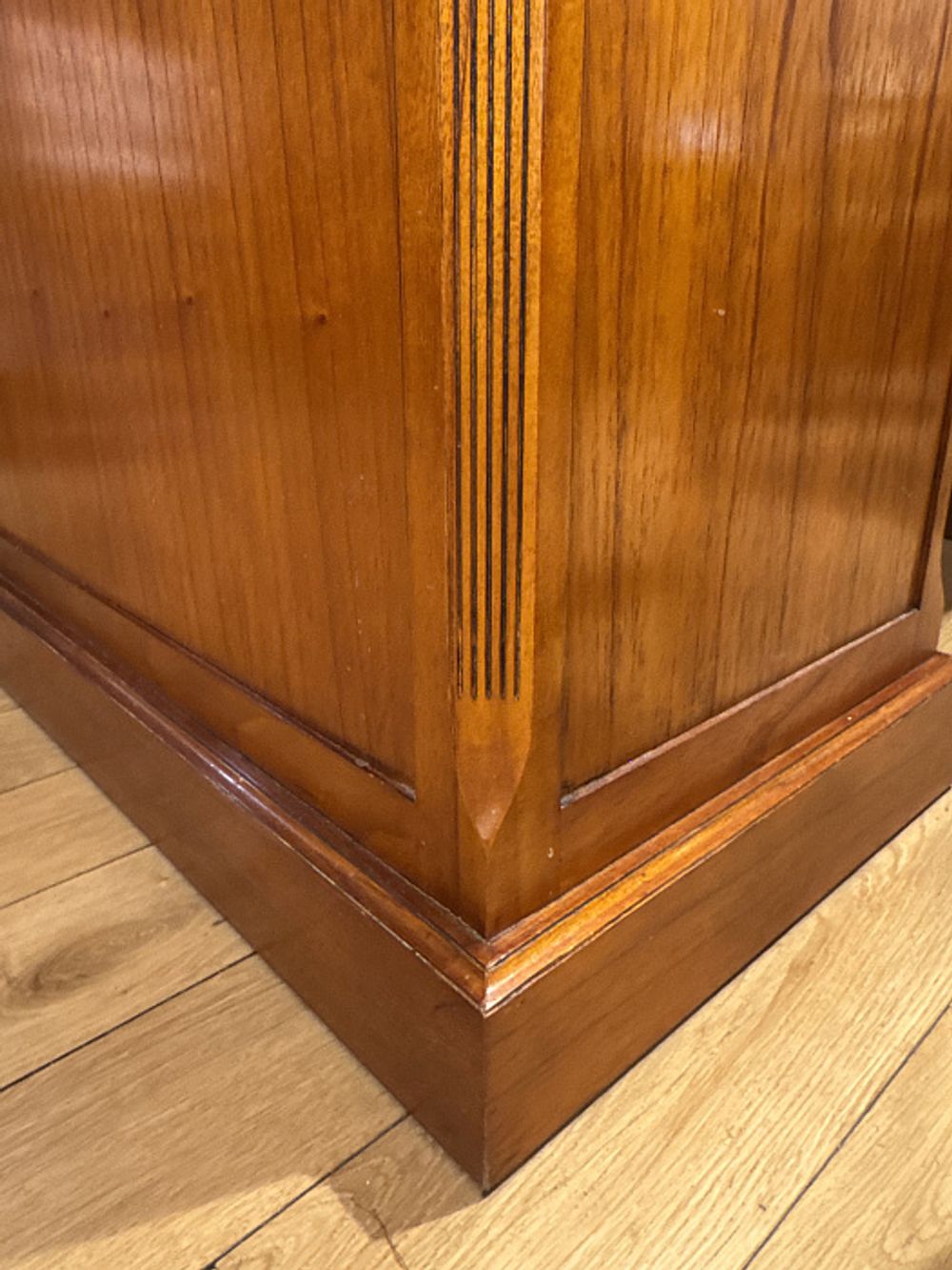 Стол-приставка письменный