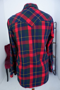 Рубашка Stradivarius уютная, в клетку, которая не выходит из моды,  44 размер