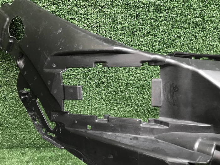 Кронштейн переднего бампера BMW X5 G05 (18-23)