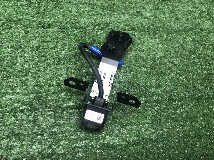 Камера передняя Infiniti QX80 (2017-2024)