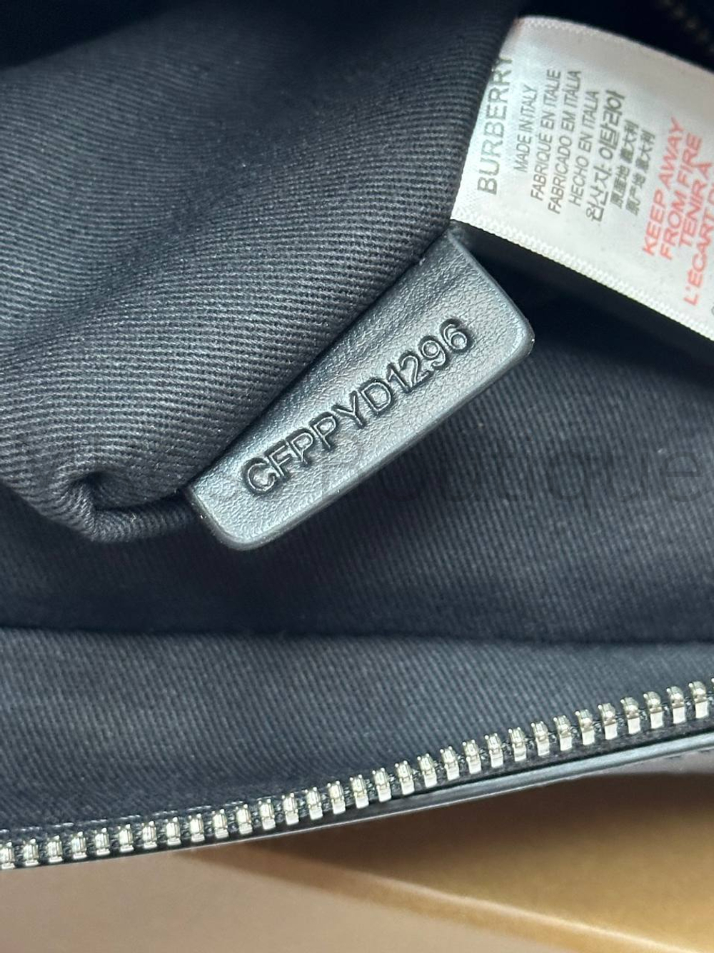 Burberry produce in italia online