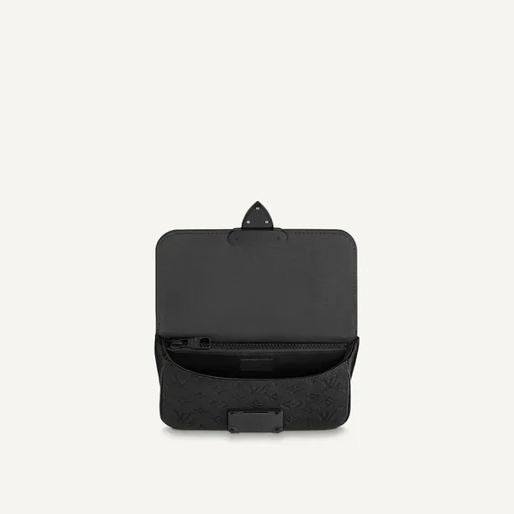 Сумка-слинг Louis Vuitton S-lock