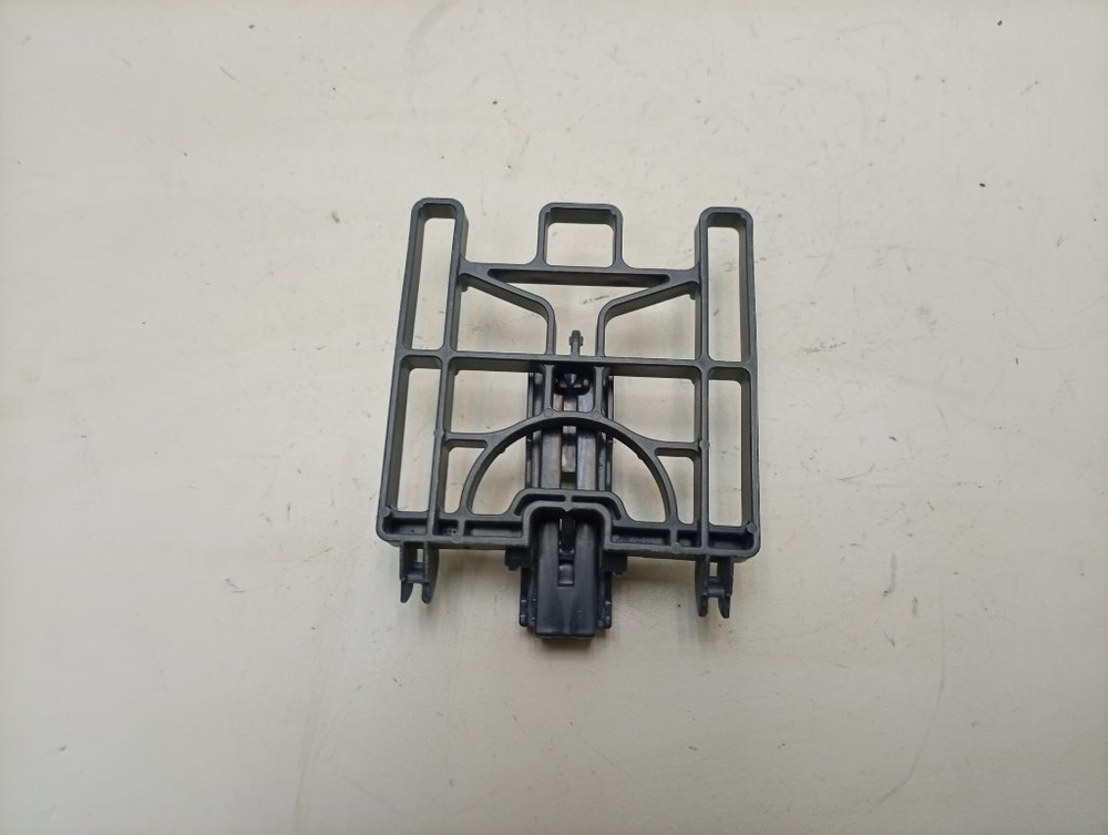 LFTA+5H1741 ктп11 Держатель посуды малый для посудомоечной машины Ariston Indesit б/у