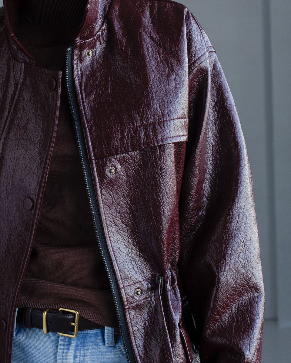 Парка из эко-кожи бордовая