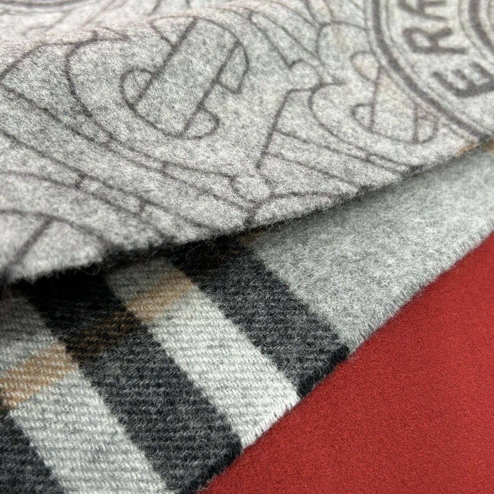 Шарф Burberry