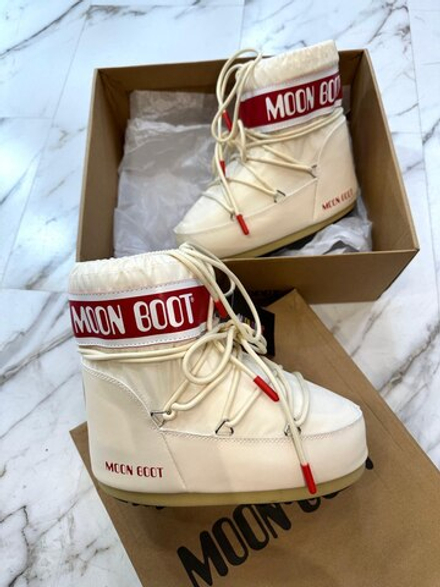 Дутики Moon Boot