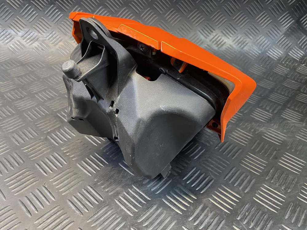 Фара KTM 250 Duke 2020