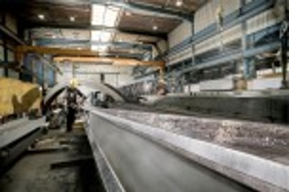 Фрезер сетевой METABO KFM 16-15 F кромочный по металлу  601753500