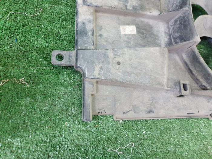 Диффузор с вентилятором Lada Granta (2011-н.в.)