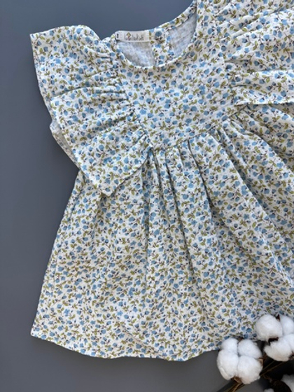 Платье из муслина для малышек «Цветочное», цвет голубой