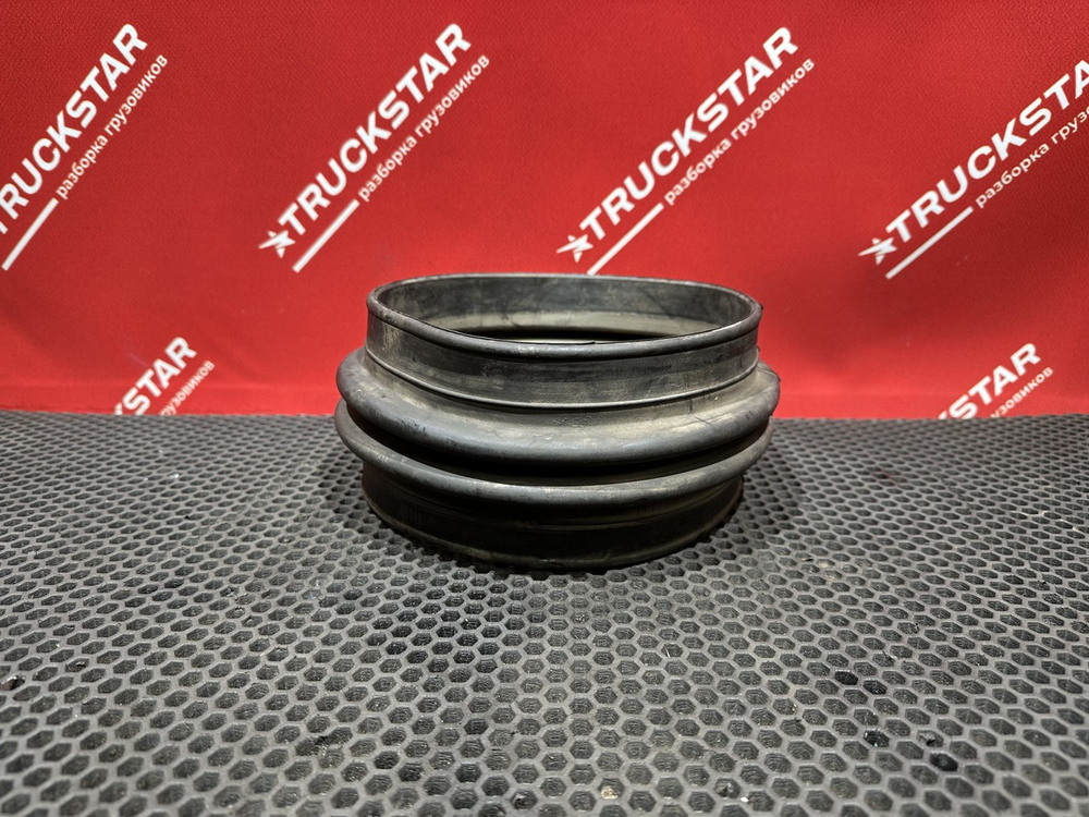 Патрубок воздухозаборника