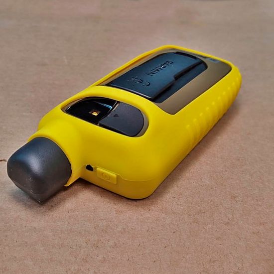 Чехол для Garmin GPSMAP 67/66 силиконовый (Желтый)