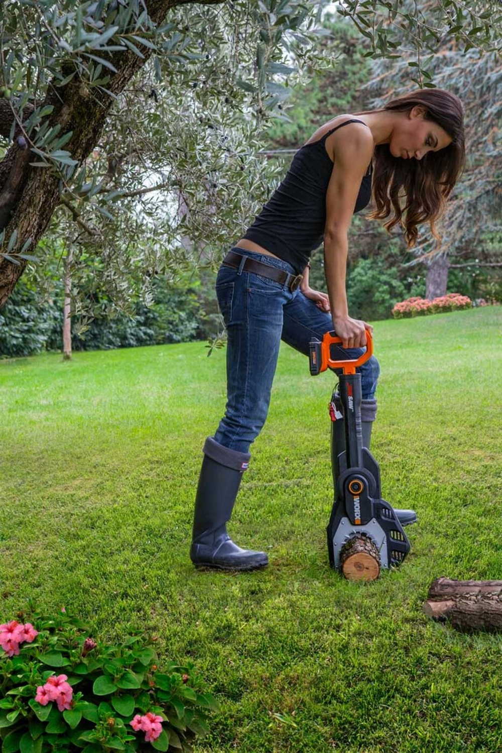 Пила аккумуляторная Worx JawSaw WG329E.9