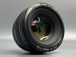 Canon EF 50mm 1.4 USM