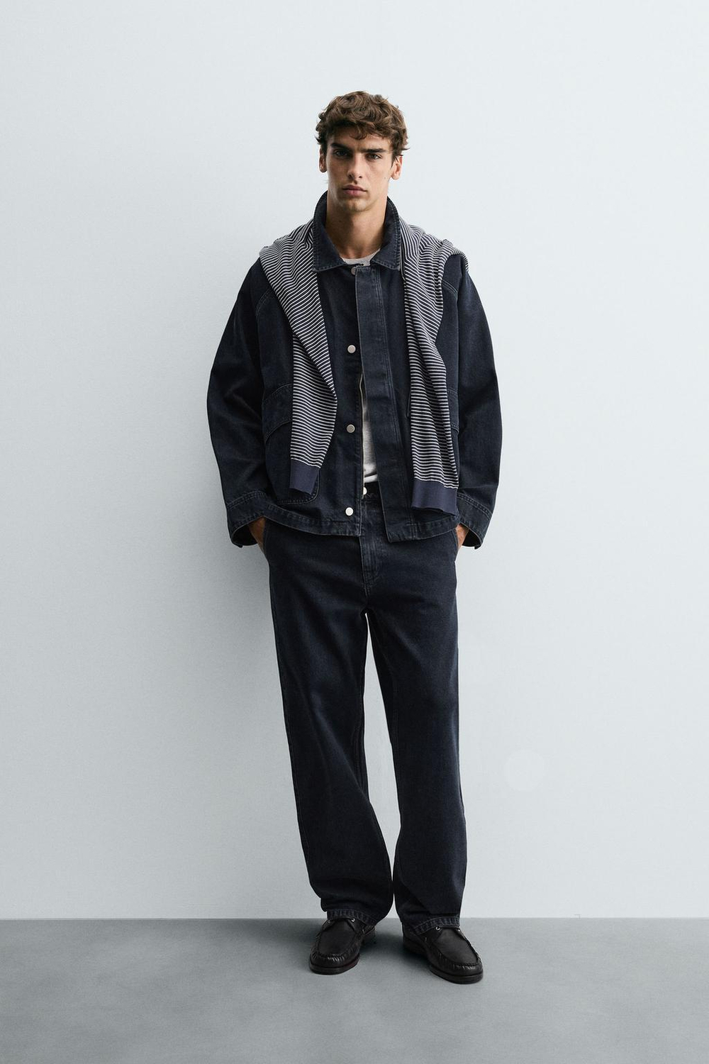 ZARA ДЖИНСОВАЯ КУРТКА С КАРМАНАМИ, МОРСКОЙ ТЕМНО-СИНИЙ