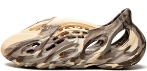 КРОССОВКИ YEEZY FOAM