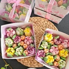 Зефир цветы «Тюльпаны» в коробке/16*16 см Зефир цветы «Тюльпаны» в коробке/16*16 см