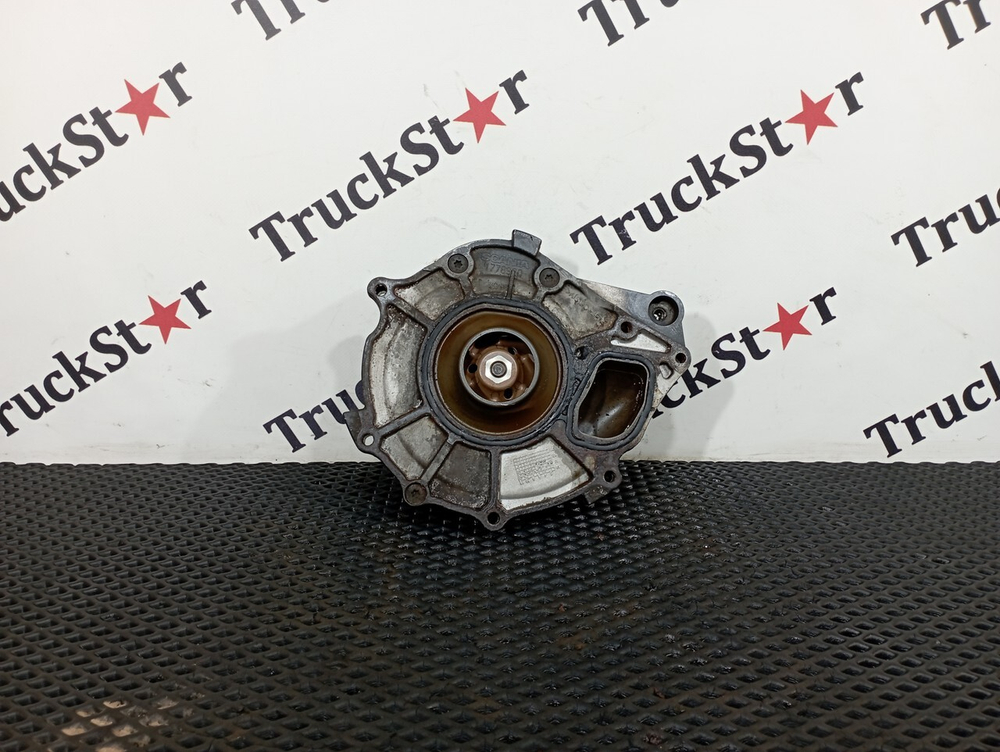 Насос водяной (помпа) 2017г.