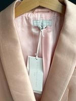 Новый костюм Stella McCartney, 152