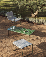 Уличный столик Maurina из зеленой стали с плиткой зеленого цвета 122 x 61 см