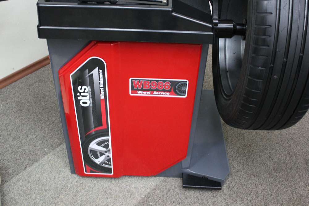 WB986 Балансировочный станок