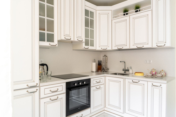 КУХНИ НА ЗАКАЗ  ПО ВАШИМ РАЗМЕРАМ И МАТЕРИАЛАМ