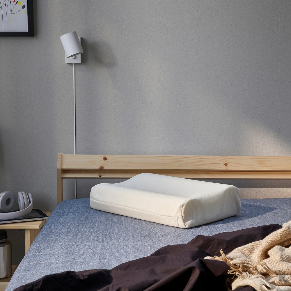 IKEA PAPEGOJBUSKE  (ИКЕА ПАПЕГОЙБУСКЕ)  -  Эргономичная подушка, для сна на боку/спине, 33x45 см