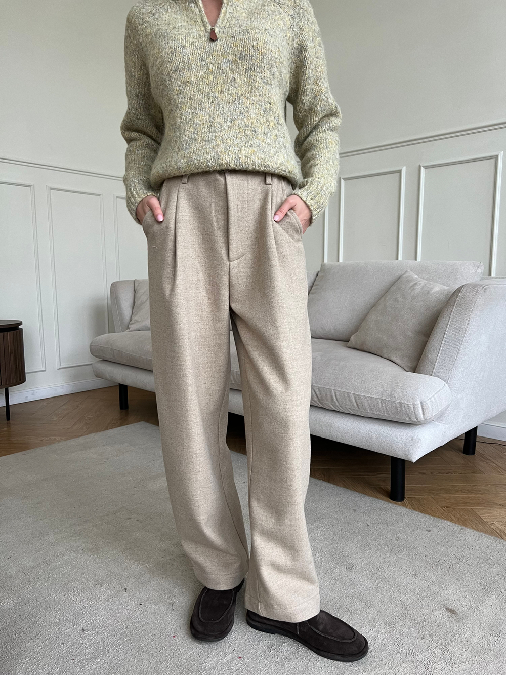 Брюки-бананы Winter бежевый