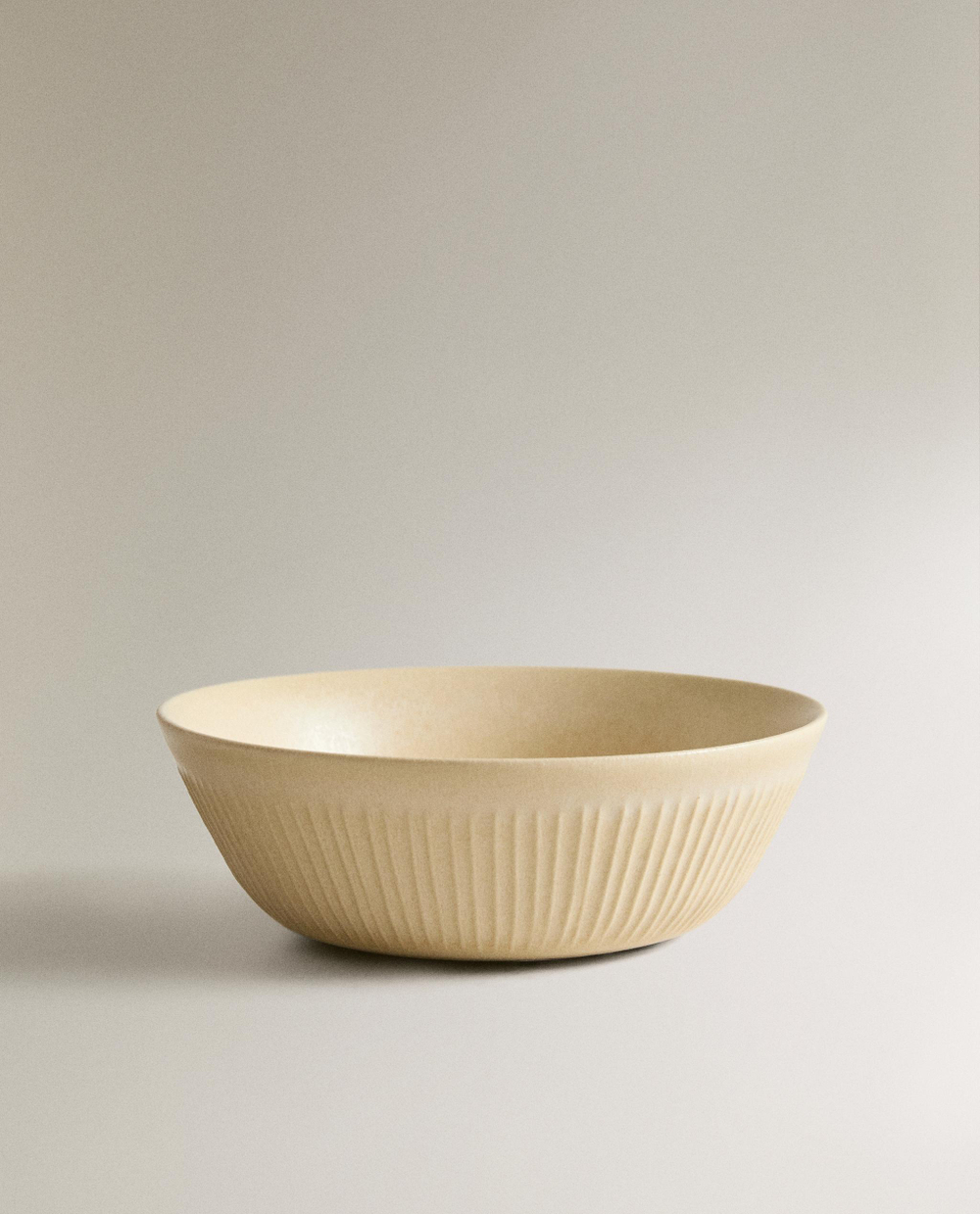 Zara Home миска из каменной керамики, цвет бежевый, 16 см