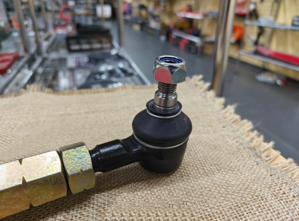 Рулевые тяги усиленные ZST-AMG-М175 для Ваз 21214-2123