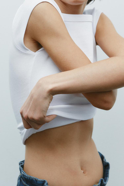 ZARA ФУТБОЛКА С ВЫРЕЗОМ-ЛОДОЧКОЙ, БЕЛЫЙ