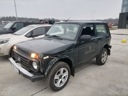 LADA 4X4 Luxe 1.7 5MT