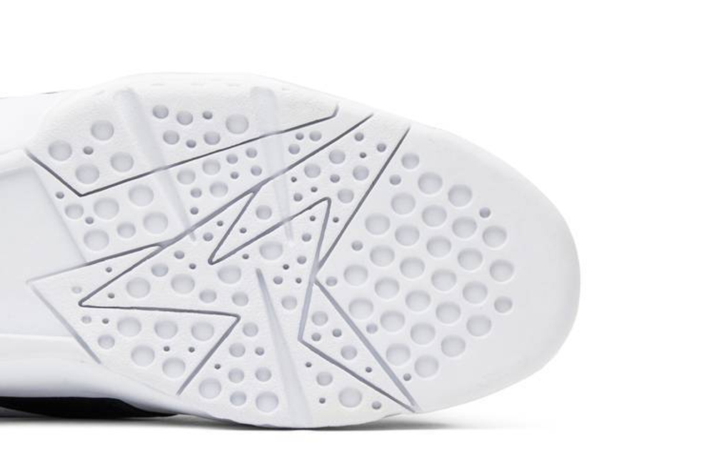 Кроссовки Jordan Air Jordan 7 Retro Championship Pack Champagne