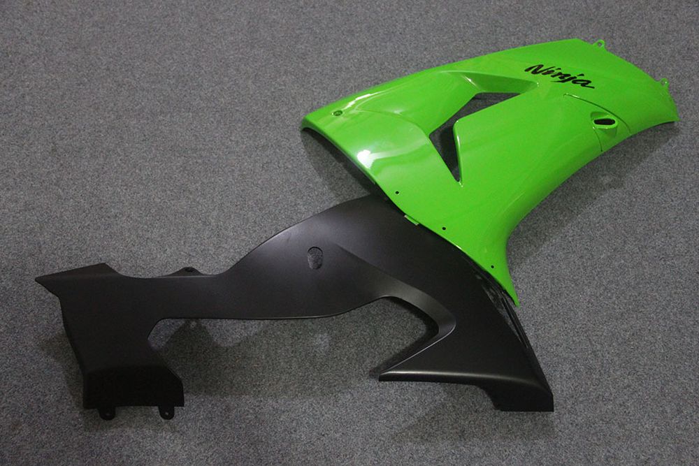 Комплект пластика для мотоцикла Kawasaki ZX-10R 06-07 Зелено-Черный