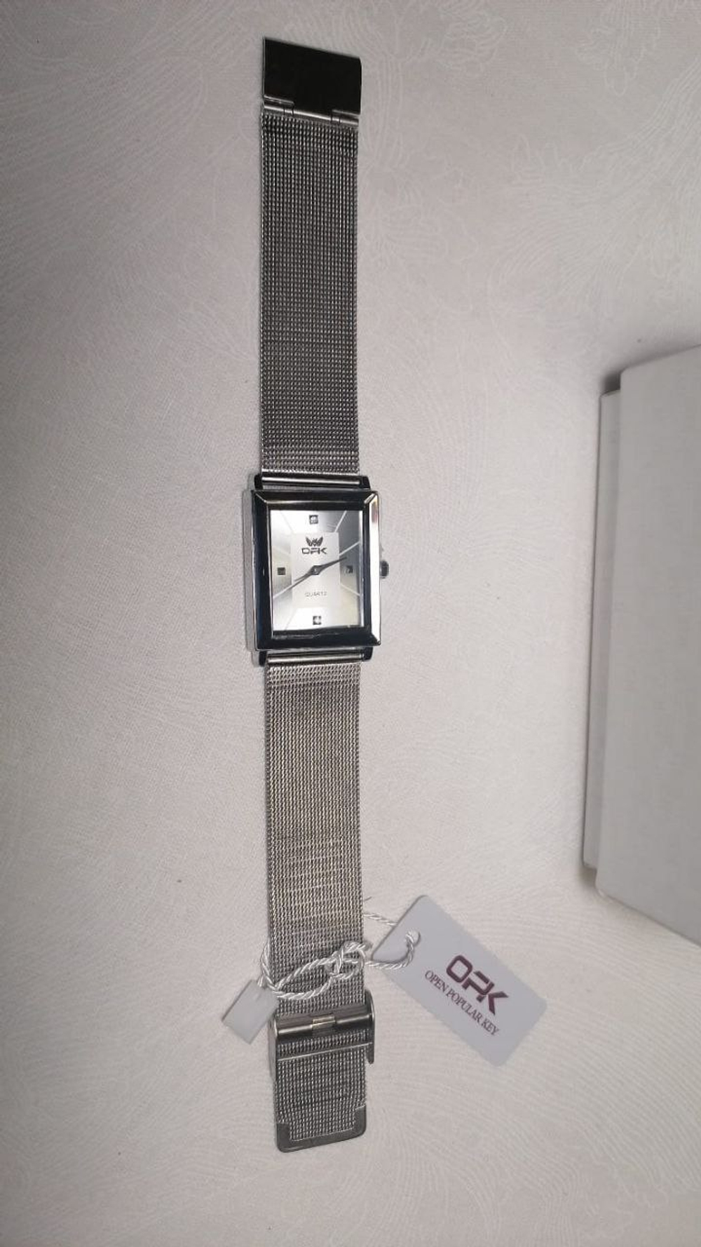 Часы наручные мужские кварцевые серебристо-голубые