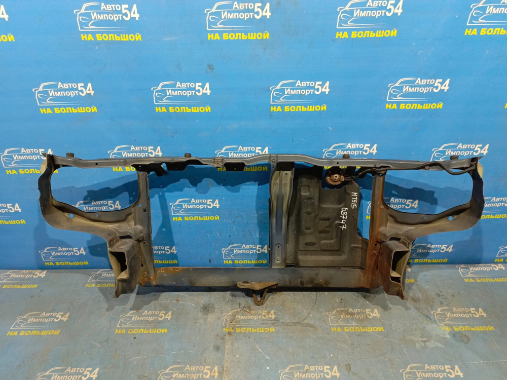 Рамка радиатора / телевизор SUZUKI SWIFT 2000-2004