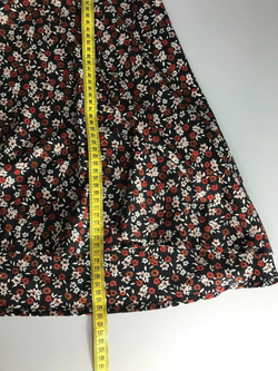 Платье Sinsay в мелкий цветочек, маркировка XXS, визуально на 40 размер