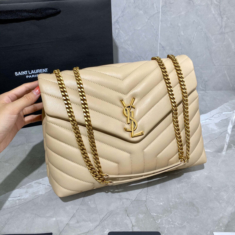 Yves Saint Laurent Loulou 32 cm