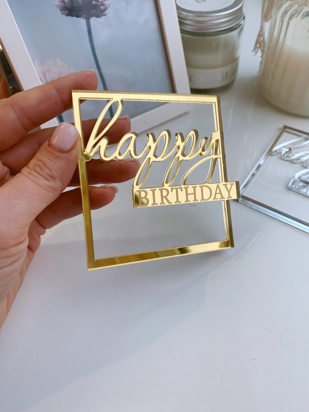 Happy Birthday, квадрат