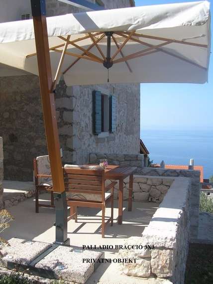 Зонт для кафе профессиональный Palladio Braccio 3х3 м, имитация ироко, слоновая кость