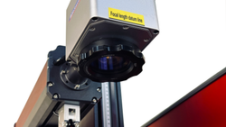 Волоконный лазерный маркер Laser Start QB Raycus