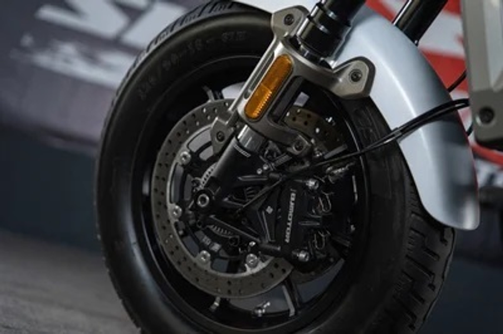 Мотоцикл SHARMAX RR 801