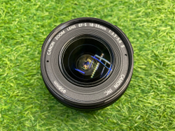 Canon 550D Kit 18-55mm 3.5-5.6 II 7.300 кадров