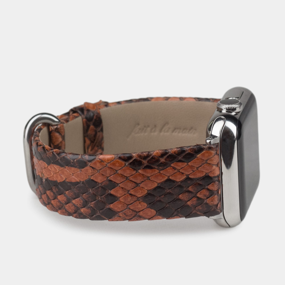 Ремешок кожаный для Apple Watch 40/41mm Classic коричневого цвета