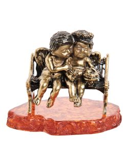 Народные промыслы AM-1608 Фигурка «Ангелочки с корзинкой цветов» (латунь, янтарь)