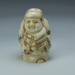 Нэцкэ Монах с книгами