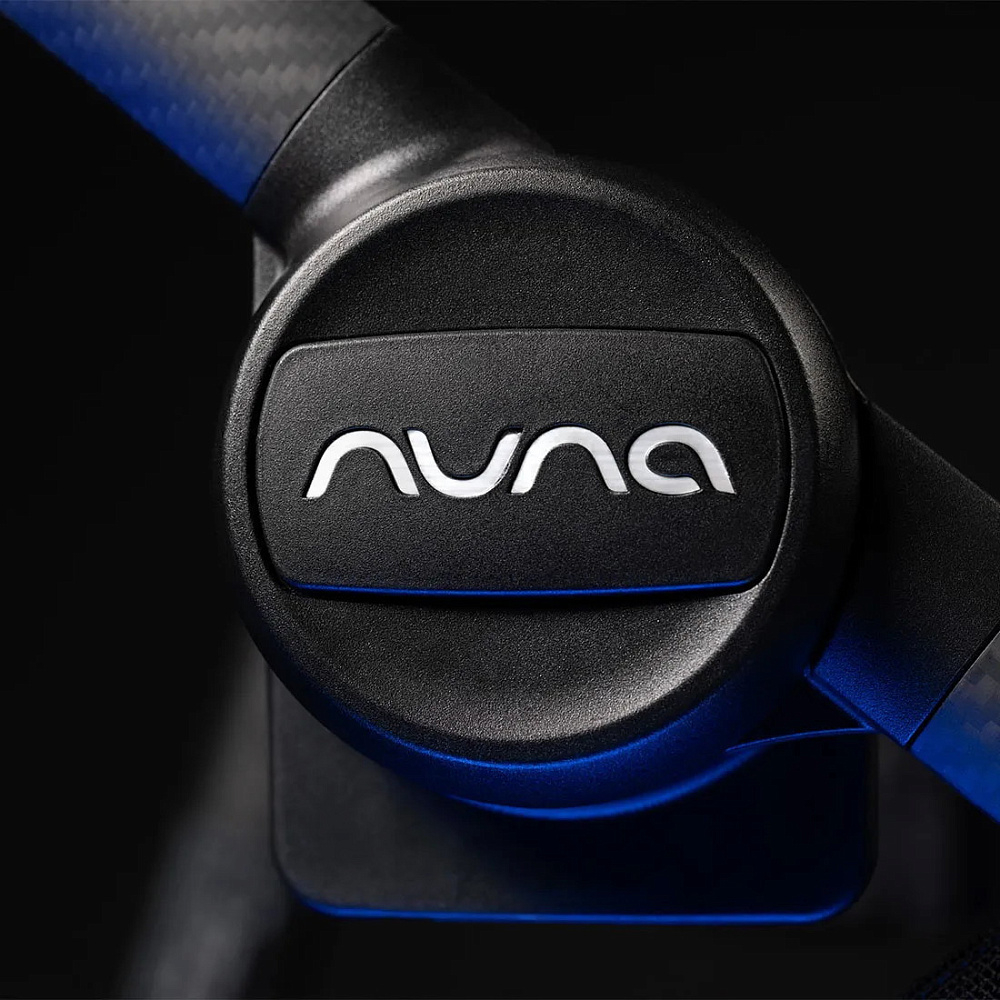Прогулочная коляска Nuna SWIV BMW Umber