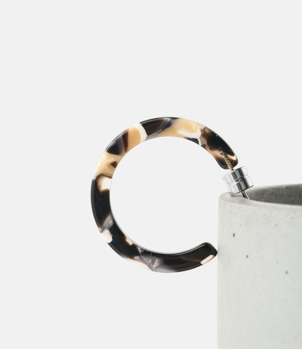 Machete Mini Hoops in Abalone — серьги из ацетата