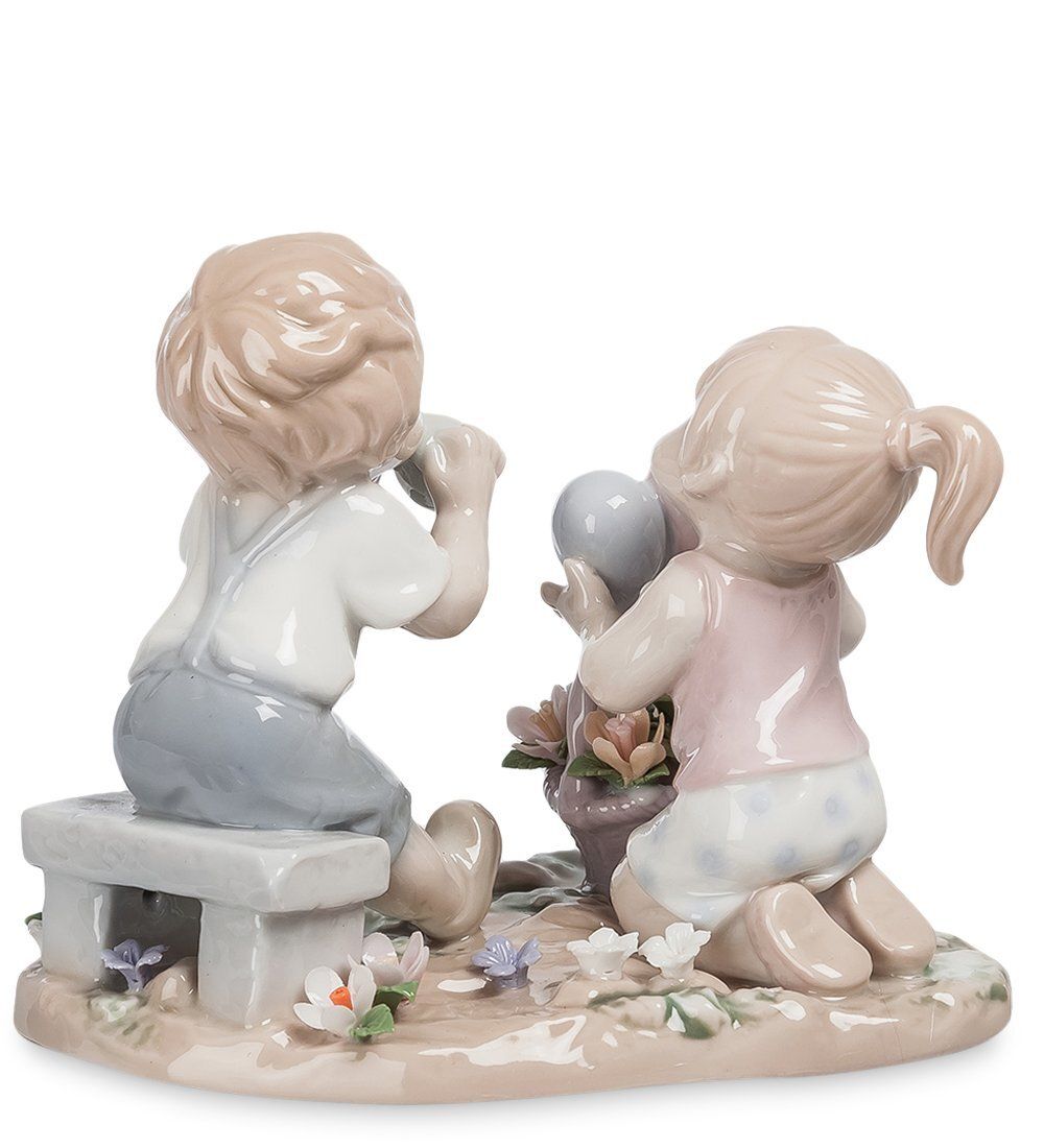 JP-42/15 Фигурка «Первое признание» (Pavone)