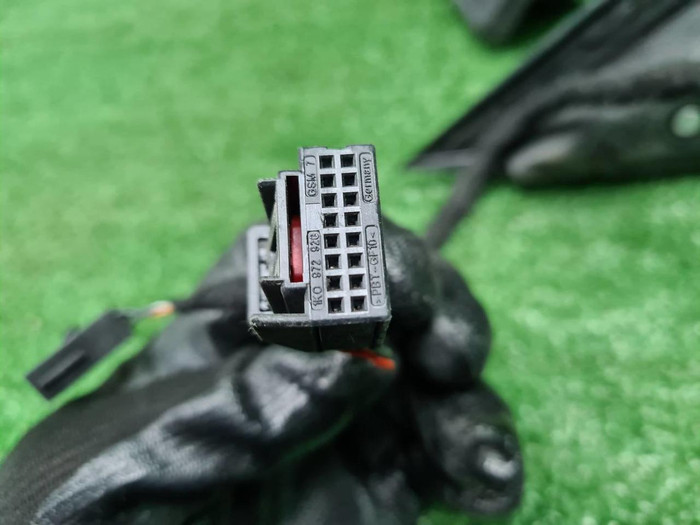 Зеркало правое Skoda Kodiaq (2016-н.в.) 17 конт